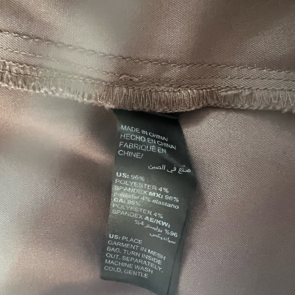 Gorgeous chocolate wrap jacket for work or casual dinner. Size 8 WHBM - Picture 4 of 4